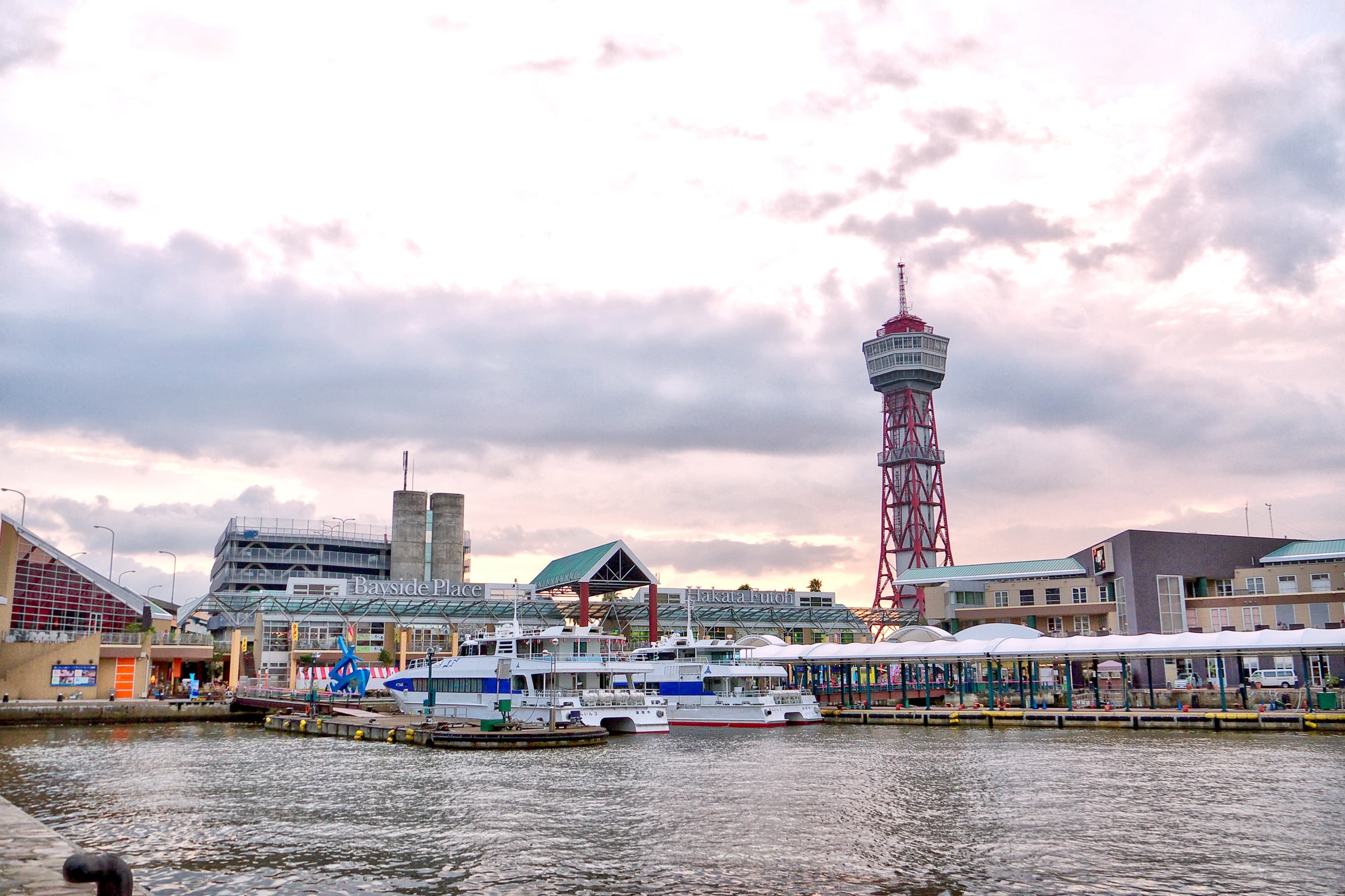 [매력소도시] 사가/우레시노/유후인 3일 (온천호텔1박+월드체인1박/술음료무제한+간식3회) 썸네일 이미지